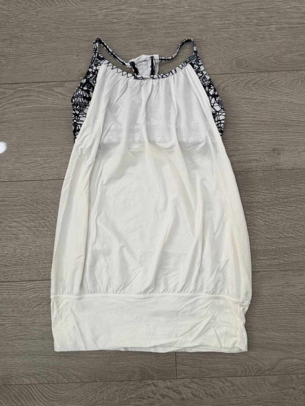Lululemon White Black Printed Racerback Athletic Tank Top Size 2